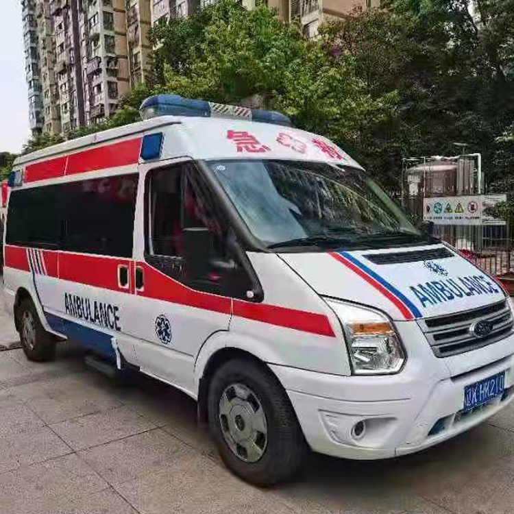 澜沧长途救护车护送病人返乡