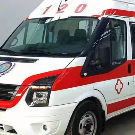 澜沧非急救护送病人转院租赁救护车的优缺点对比